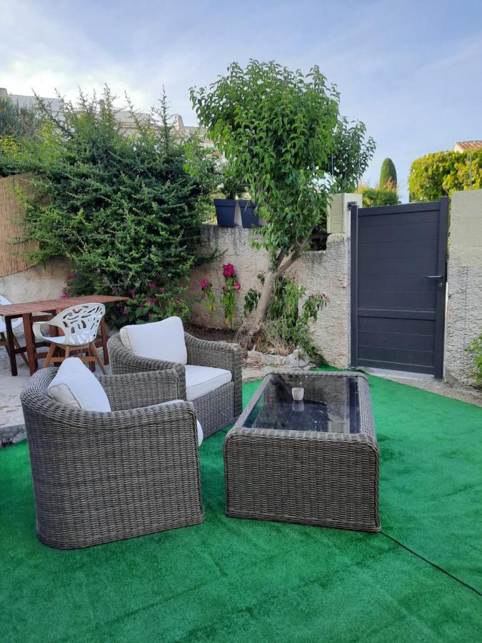 Reves De Vie Studio Morgiou Avec Terrasse Et Parking Prive Cassis Exterior photo